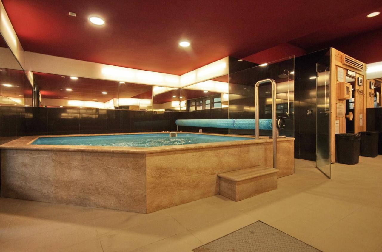 Hotel Corvin Gyula Εξωτερικό φωτογραφία